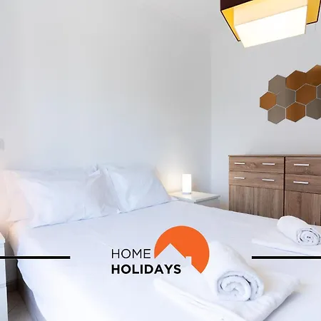 #275 A Flor By Holidays Apartment